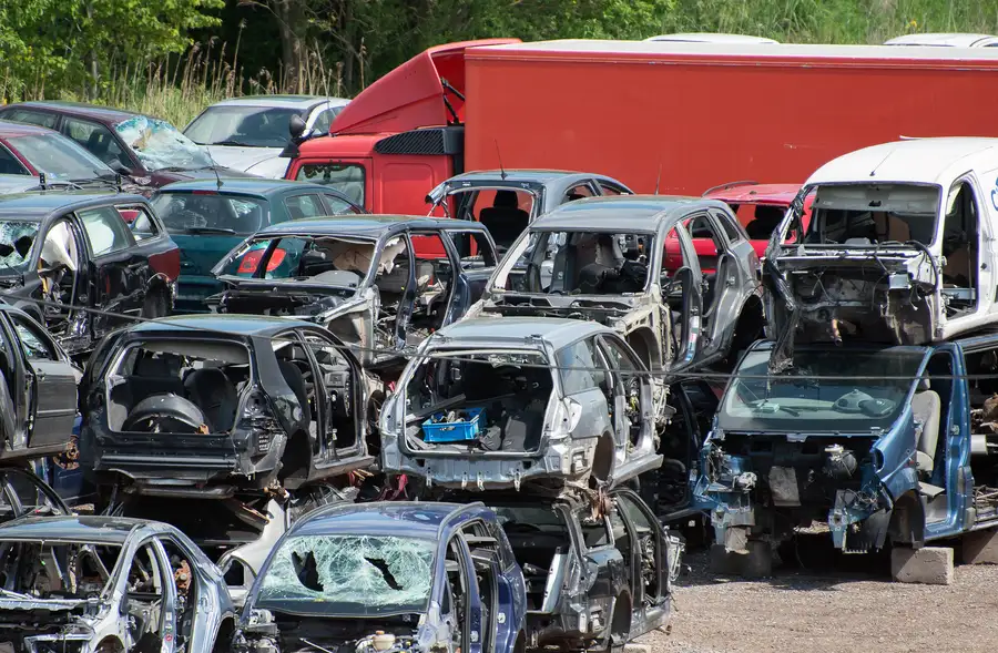 Common Mistakes To Avoid When Scheduling Junk Car Removal Fresno CA Common Mistakes To Avoid When Scheduling Junk Car Removal Fresno CA